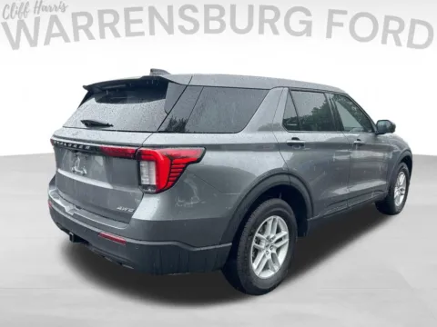 More photos of 2026 Ford Explorer Active at Warrensburg Ford, MO