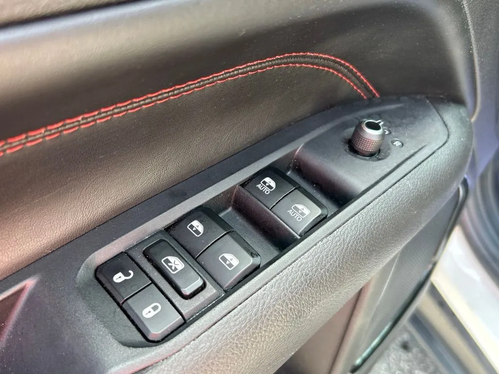 2025 Jeep Compass Trailhawk - Photo 13