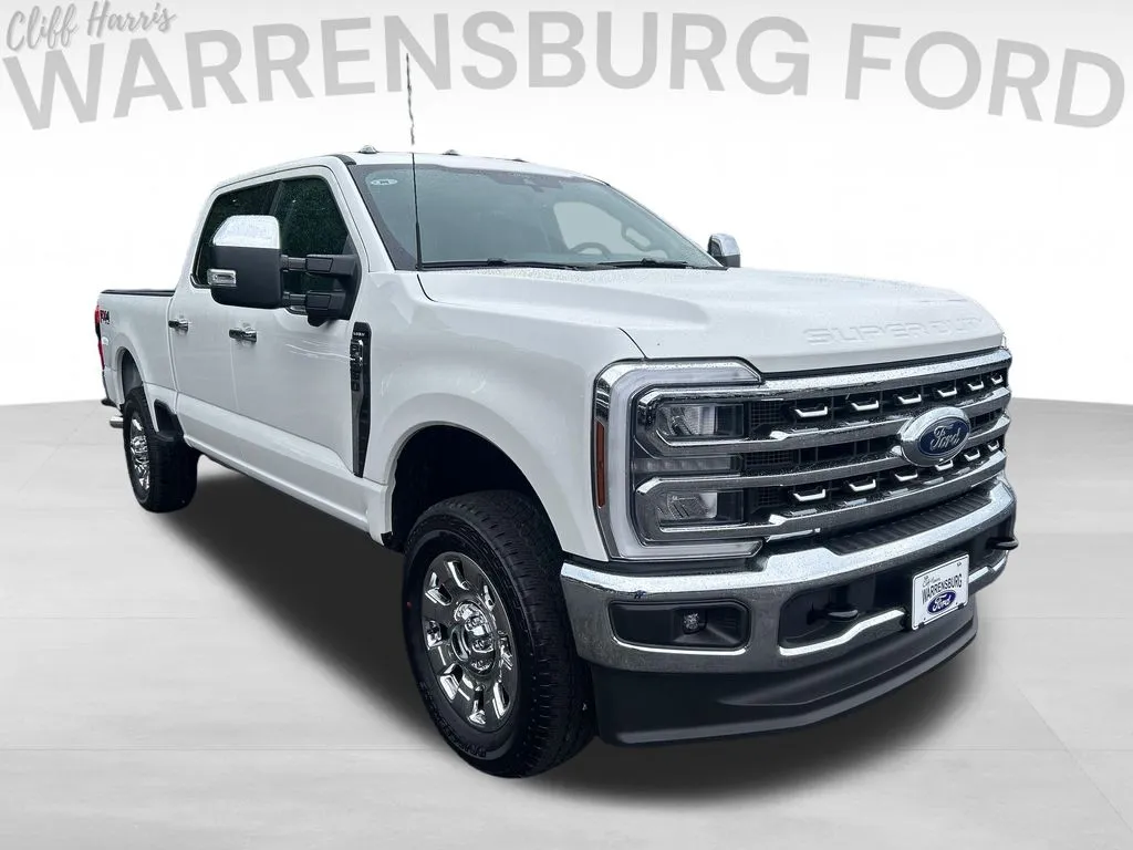 White 2026 Ford F-250SD Lariat for sale in Warrensburg, MO