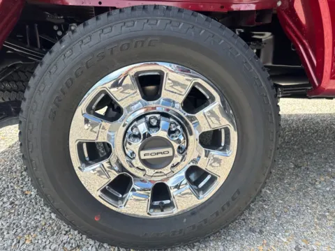 More photos of 2026 Ford F-250SD Lariat at Warrensburg Ford, MO