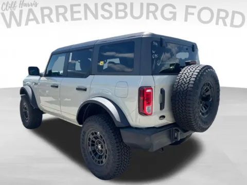 More photos of 2026 Ford Bronco Big Bend at Warrensburg Ford, MO