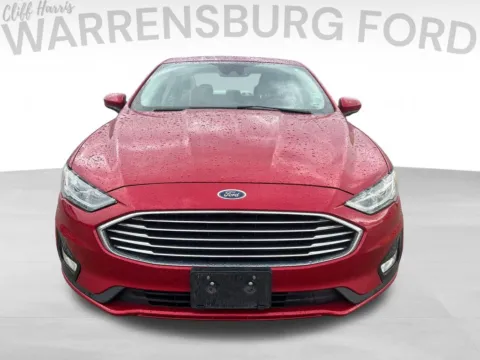 Photos of 2020 Ford Fusion SE for sale in Warrensburg, MO at Warrensburg Ford