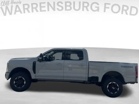 More photos of 2026 Ford F-250SD Lariat at Warrensburg Ford, MO