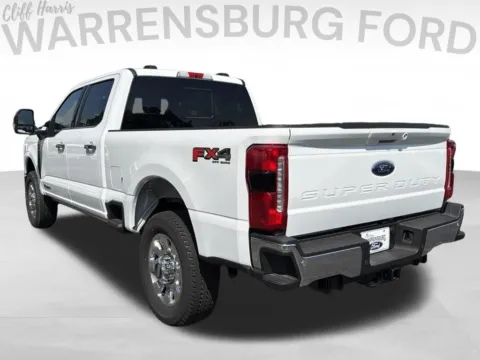 More photos of 2026 Ford F-250SD Lariat at Warrensburg Ford, MO