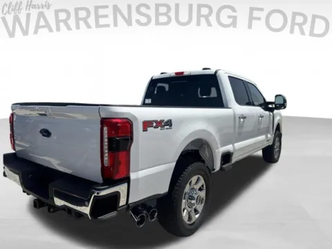 More photos of 2026 Ford F-250SD Lariat at Warrensburg Ford, MO