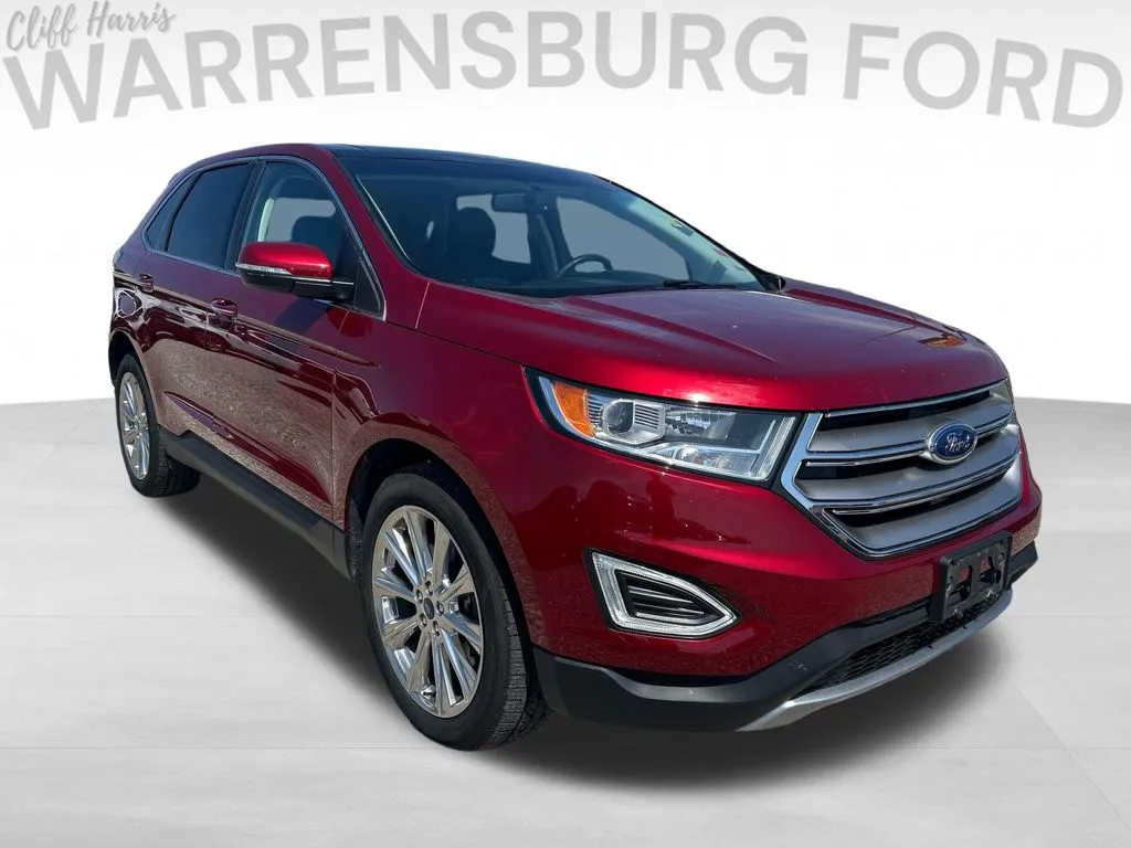 Red 2018 Ford Edge Titanium for sale in Warrensburg, MO