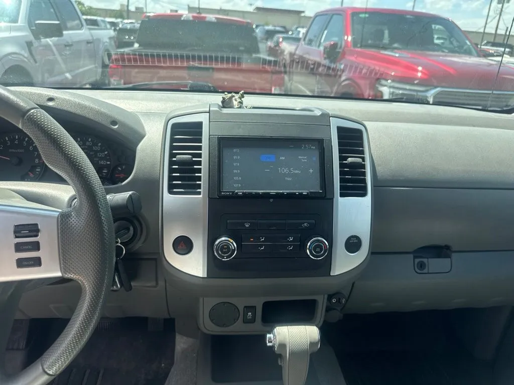 2018 Nissan Frontier SV - Photo 25