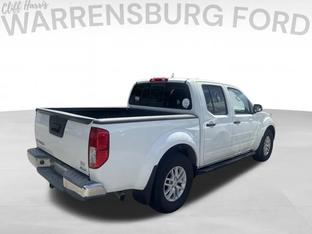2018 Nissan Frontier SV - Photo 8