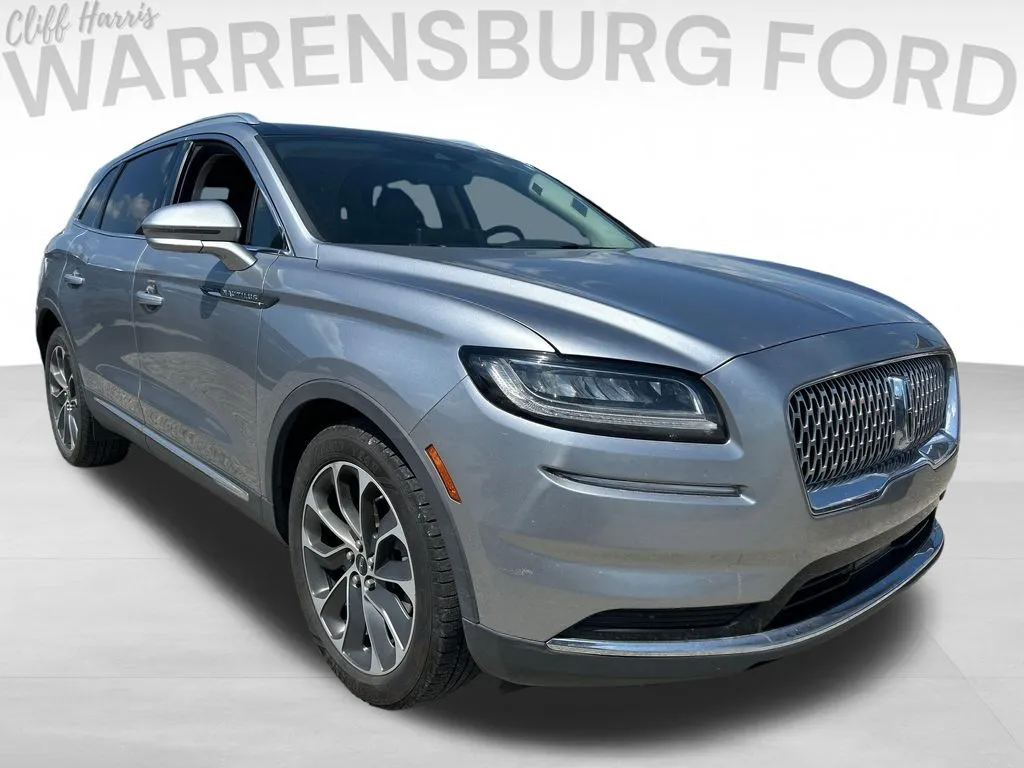 Used 2022 Lincoln Nautilus Reserve with VIN 2LMPJ8K99NBL02401 for sale in Kansas City