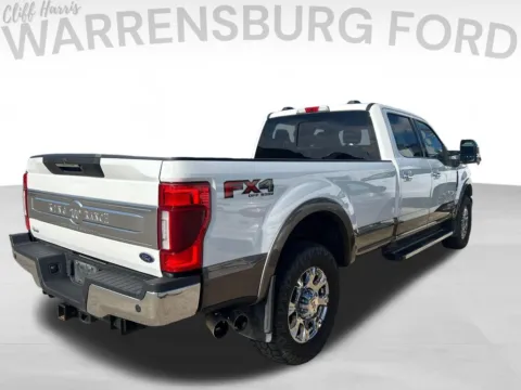 More photos of 2022 Ford F-350SD King Ranch at Warrensburg Ford, MO
