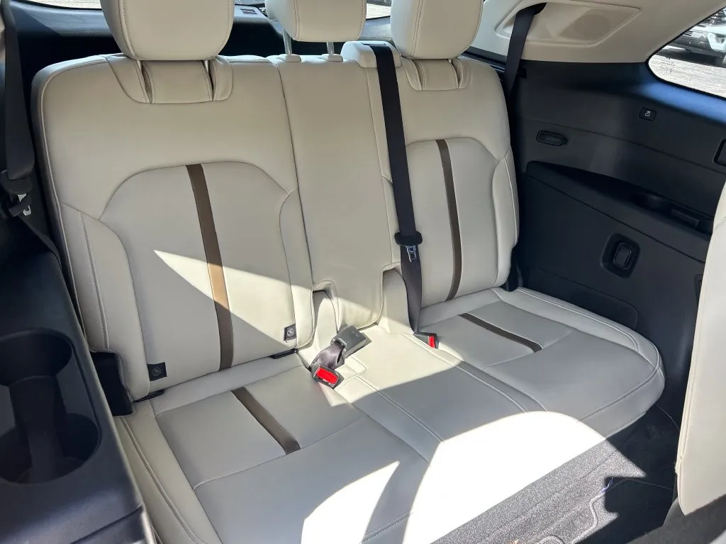 2024 Mazda CX-90 Premium Plus Package - Photo 23