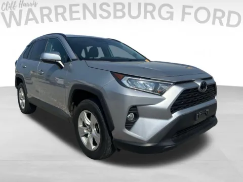 Silver 2021 Toyota RAV4 XLE for sale in Warrensburg, MO