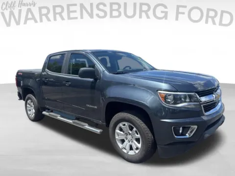 Gray 2019 Chevrolet Colorado LT for sale in Warrensburg, MO