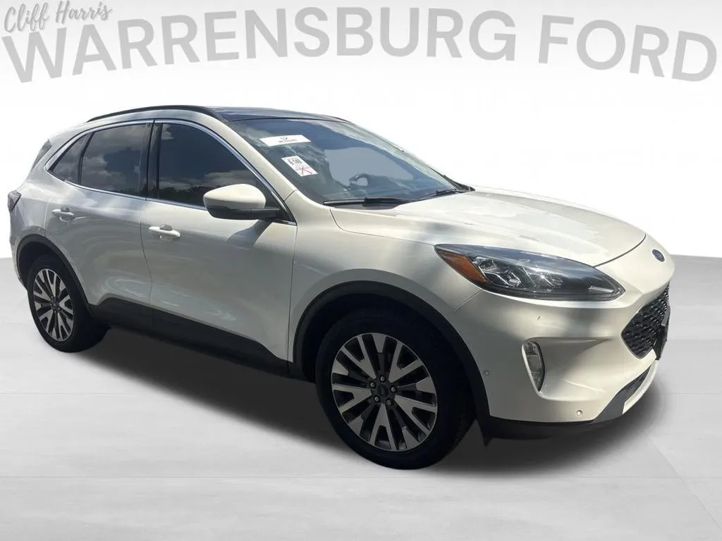 2020 Ford Escape Titanium for sale in Warrensburg, MO