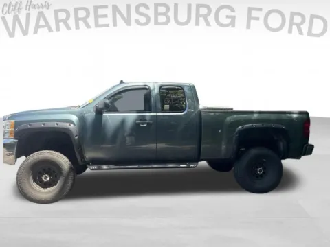 More photos of 2013 Chevrolet Silverado 1500 LT at Warrensburg Ford, MO