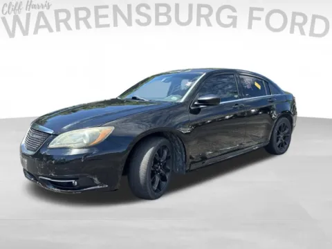 Another view of 2014 Chrysler 200 Limited for sale in Warrensburg, MO at Warrensburg Ford