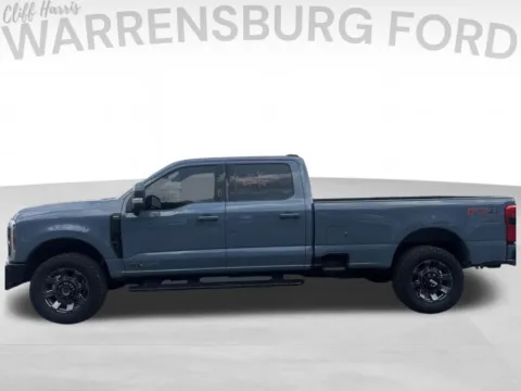 More photos of 2023 Ford F-350SD Lariat at Warrensburg Ford, MO