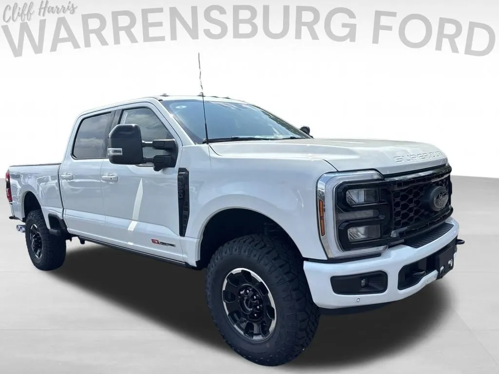 White 2026 Ford F-250SD Lariat for sale in Warrensburg, MO