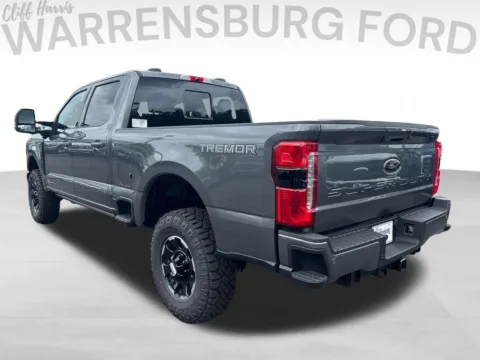 More photos of 2026 Ford F-350SD Lariat at Warrensburg Ford, MO
