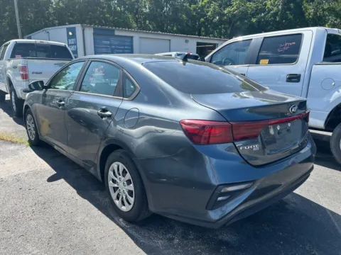 Another view of 2020 Kia Forte FE for sale in Warrensburg, MO at Warrensburg Ford