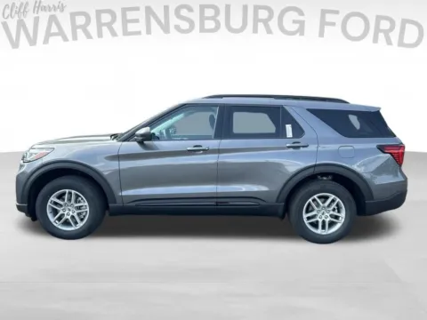 More photos of 2026 Ford Explorer Active at Warrensburg Ford, MO