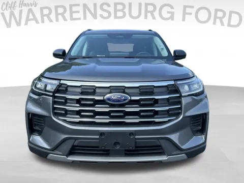 Photos of 2026 Ford Explorer Active for sale in Warrensburg, MO at Warrensburg Ford