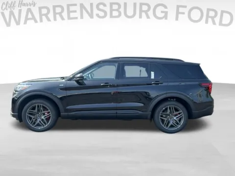 More photos of 2026 Ford Explorer ST-Line at Warrensburg Ford, MO