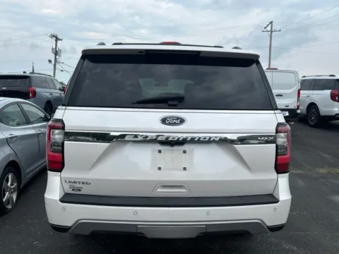 More photos of 2019 Ford Expedition Max Limited at Warrensburg Ford, MO