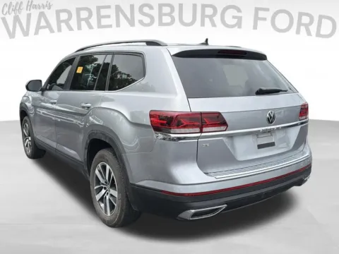 More photos of 2022 Volkswagen Atlas 2.0T SE at Warrensburg Ford, MO