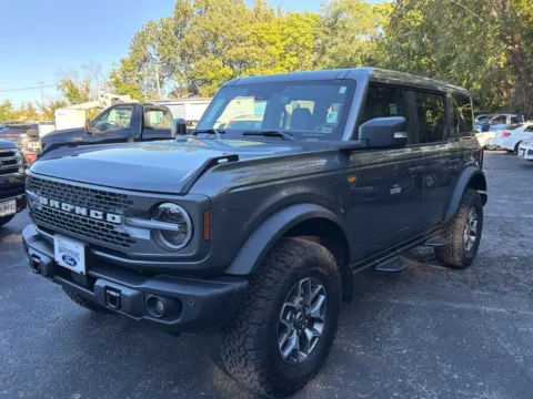 More photos of 2025 Ford Bronco Badlands at Warrensburg Ford, MO