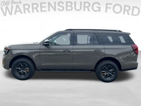 More photos of 2027 Ford Expedition Tremor at Warrensburg Ford, MO