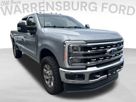 Silver 2023 Ford F-250SD Lariat for sale in Warrensburg, MO