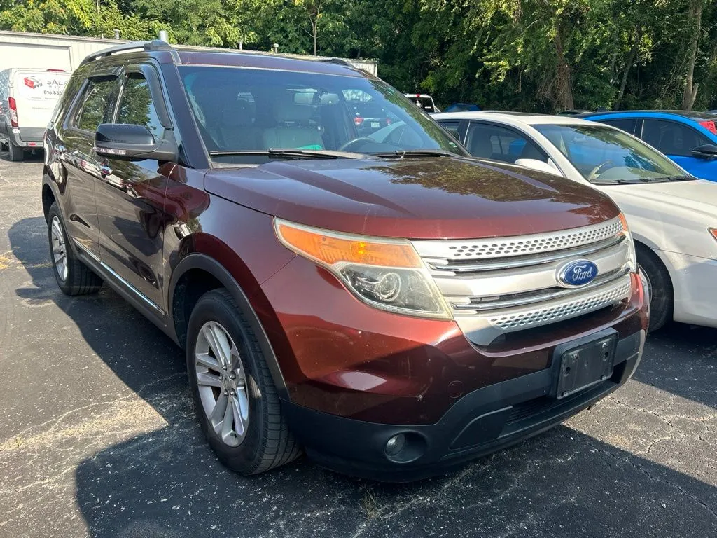 Brown 2015 Ford Explorer XLT for sale in Warrensburg, MO