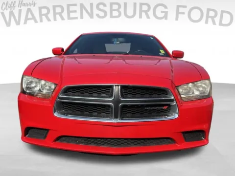 Photos of 2014 Dodge Charger SE for sale in Warrensburg, MO at Warrensburg Ford