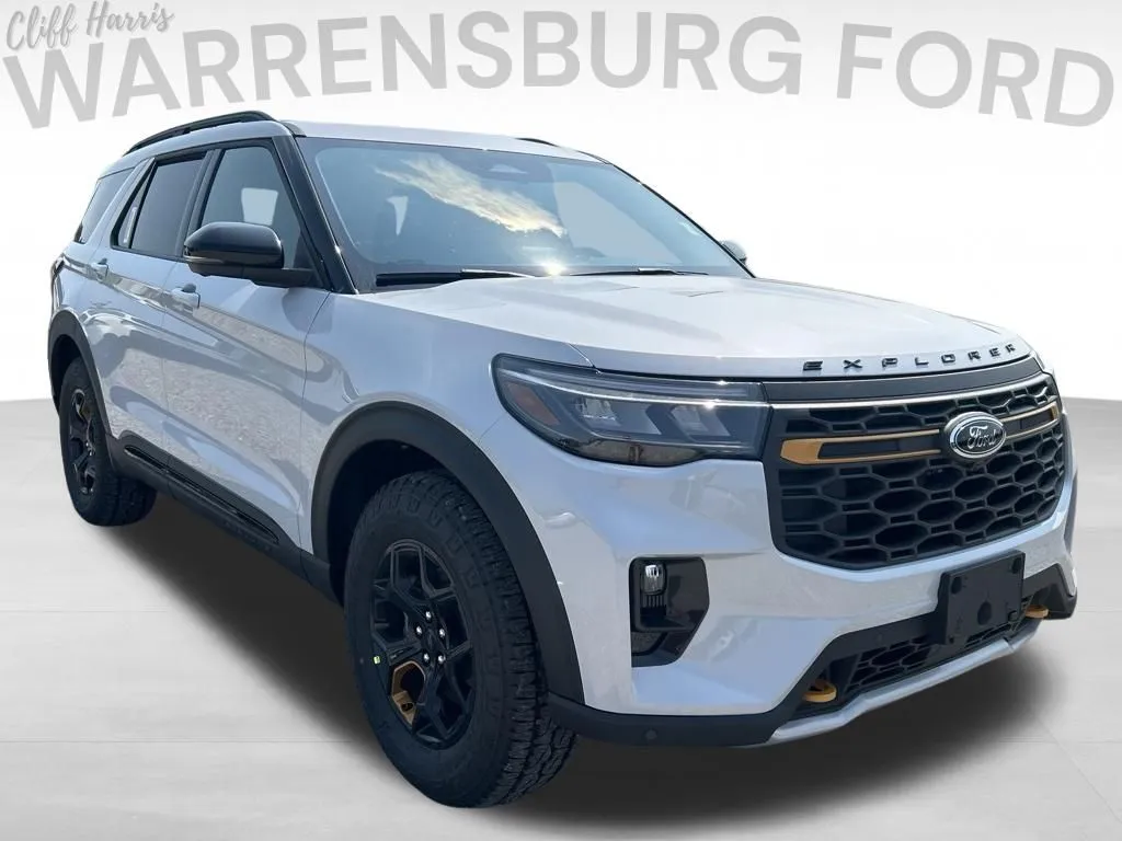 White 2026 Ford Explorer Tremor for sale in Warrensburg, MO