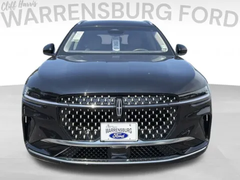 Photos of 2024 Lincoln Nautilus Reserve for sale in Warrensburg, MO at Warrensburg Ford