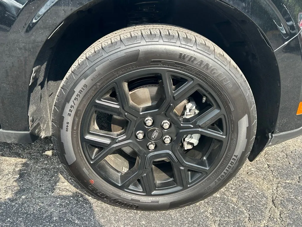 2026 Ford Maverick Lariat - Photo 10