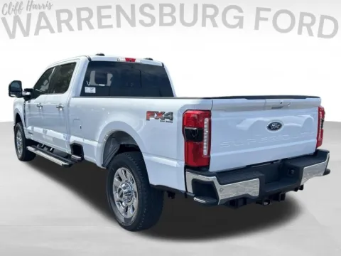 More photos of 2026 Ford F-350SD Lariat at Warrensburg Ford, MO