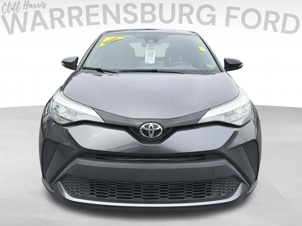 Used 2021 Toyota C-HR XLE with VIN JTNKHMBX1M1097238 for sale in Kansas City