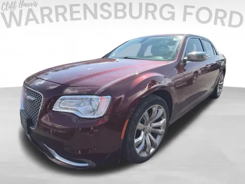 Photos of 2018 Chrysler 300 Touring for sale in Warrensburg, MO at Warrensburg Ford