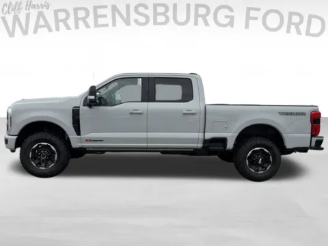 More photos of 2026 Ford F-250SD Platinum at Warrensburg Ford, MO