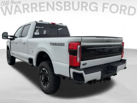 More photos of 2026 Ford F-250SD Platinum at Warrensburg Ford, MO