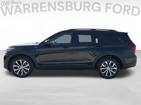 More photos of 2026 Ford Explorer ST-Line at Warrensburg Ford, MO