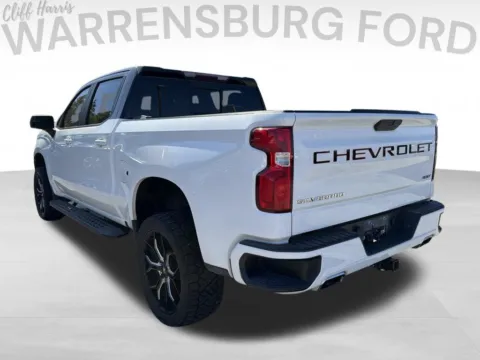 More photos of 2021 Chevrolet Silverado 1500 RST at Warrensburg Ford, MO
