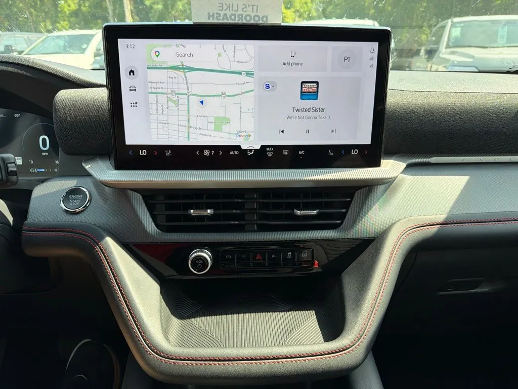 2026 Ford Explorer ST-Line - Photo 31