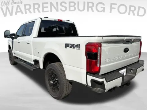 More photos of 2026 Ford F-250SD Lariat at Warrensburg Ford, MO
