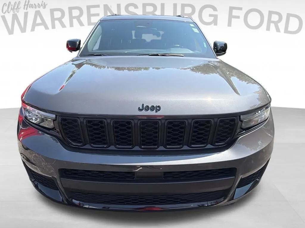 Used 2024 Jeep Grand Cherokee L Limited with VIN 1C4RJKBG2R8565794 for sale in Kansas City