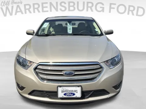 Photos of 2018 Ford Taurus SEL for sale in Warrensburg, MO at Warrensburg Ford