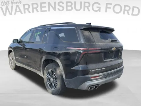 More photos of 2025 Chevrolet Traverse LT at Warrensburg Ford, MO