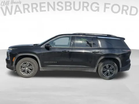 More photos of 2025 Chevrolet Traverse LT at Warrensburg Ford, MO